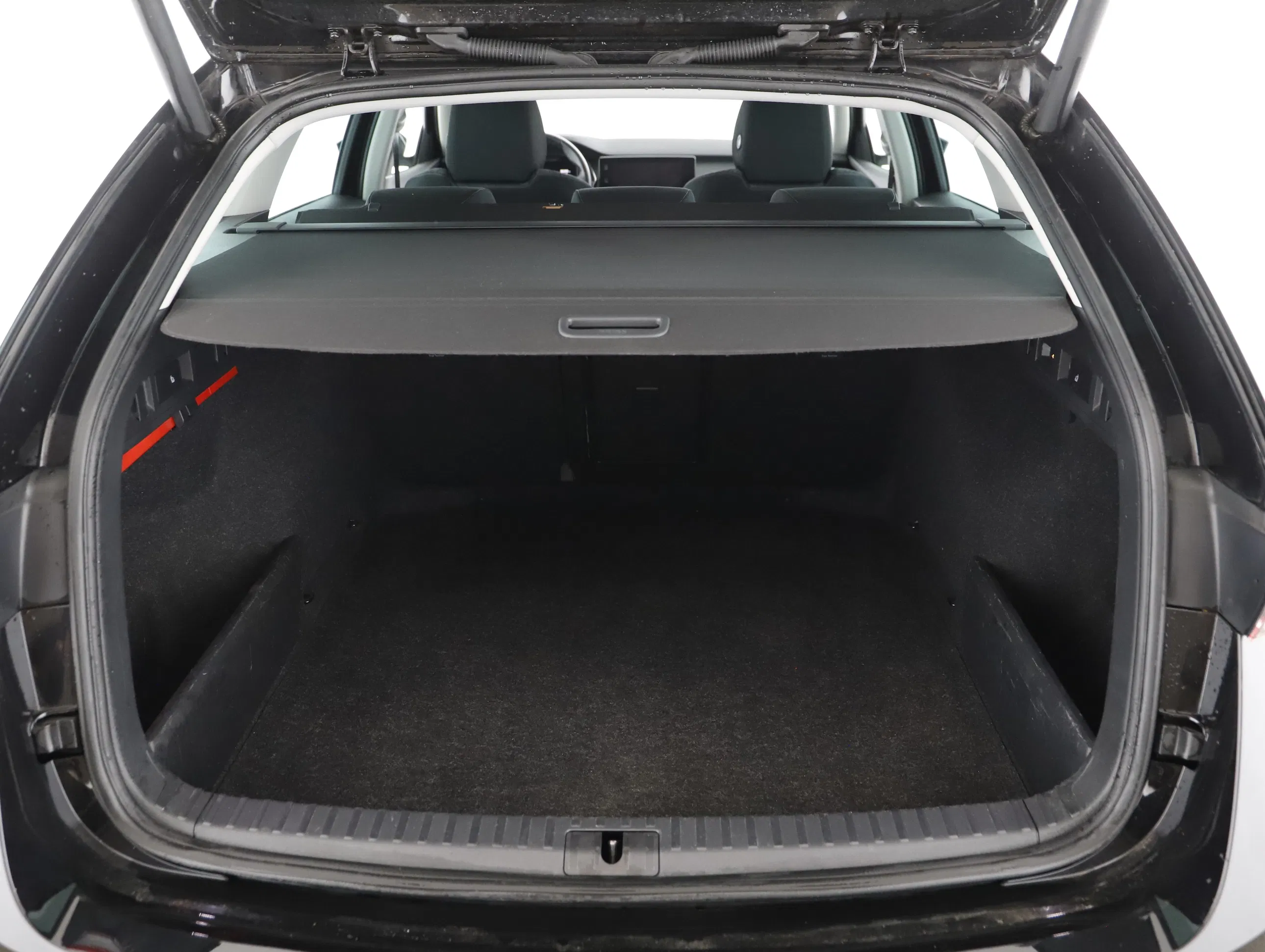 Skoda Octavia Combi 2.0 TDI Premium | Bild 16 von 24