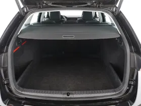 Skoda Octavia Combi 2.0 TDI Premium | Thumbnail 16 von 24