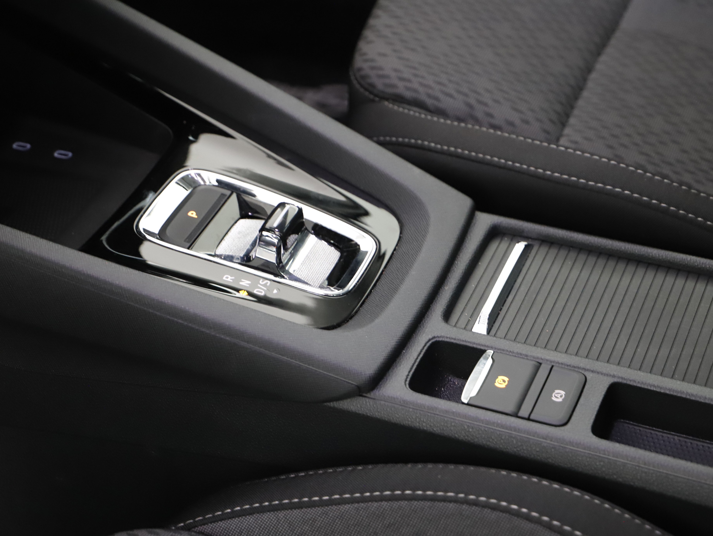 Skoda Octavia Combi 2.0 TDI Premium | Bild 5 von 24