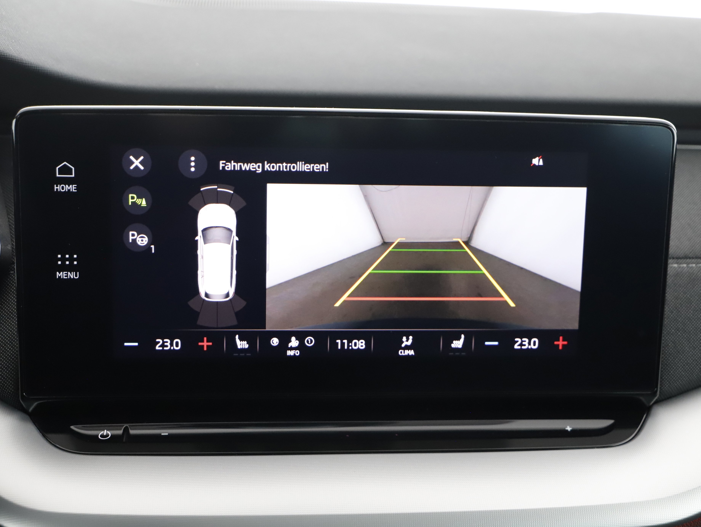 Skoda Octavia Combi 2.0 TDI Premium | Bild 9 von 24