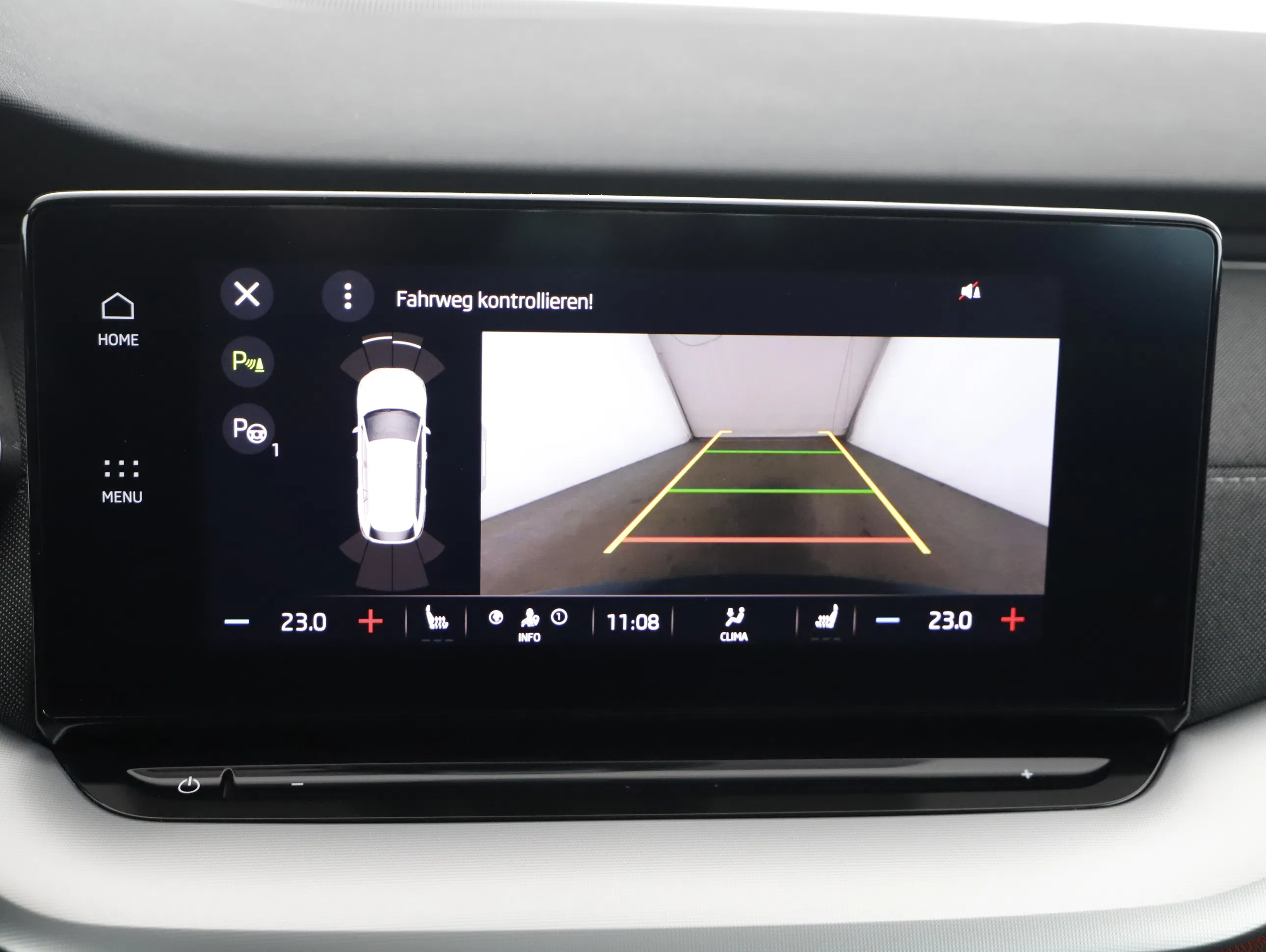 Skoda Octavia Combi 2.0 TDI Premium | Bild 9 von 24