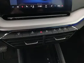 Skoda Octavia Combi 2.0 TDI Ambition | Thumbnail 14 von 23