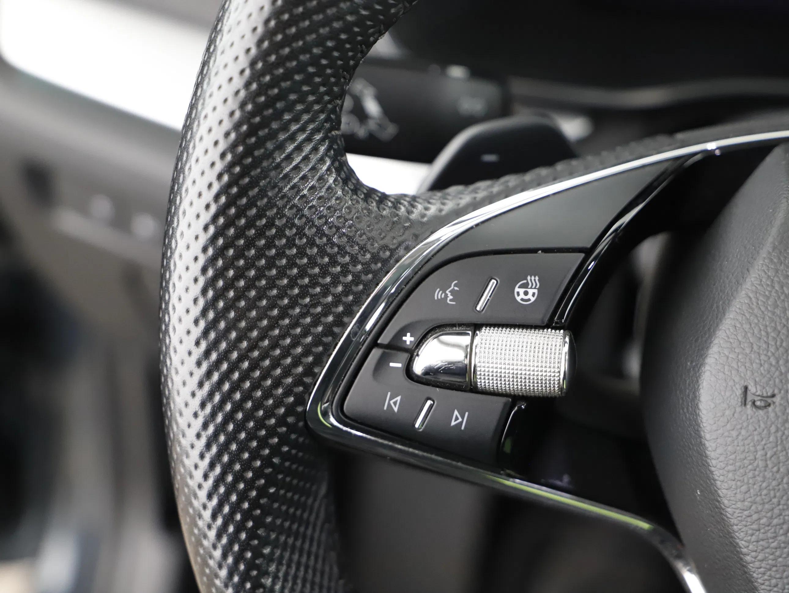 Skoda Octavia Combi 2.0 TDI DSG | Bild 9 von 20