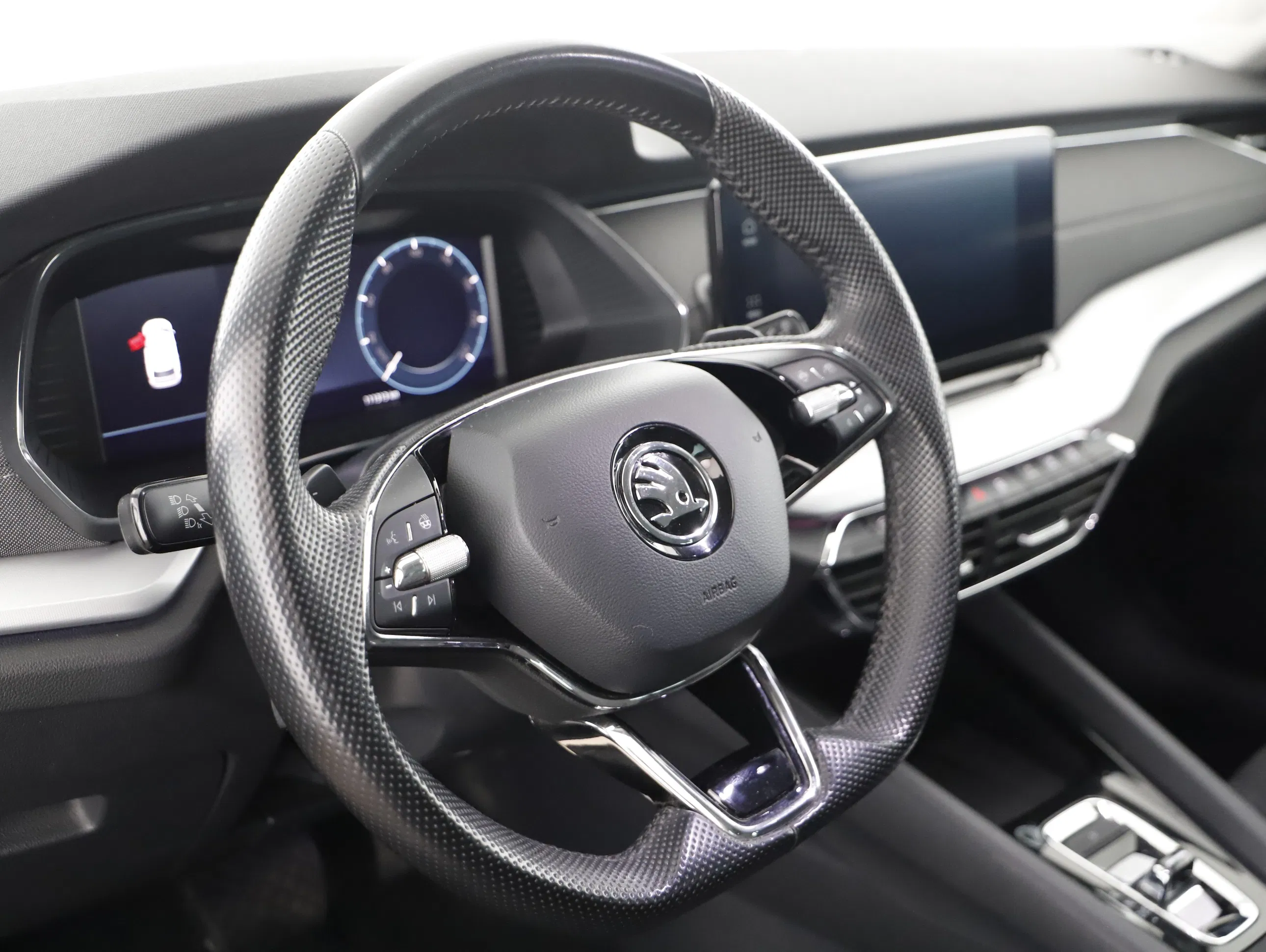 Skoda Octavia Combi 2.0 TDI DSG | Bild 8 von 20