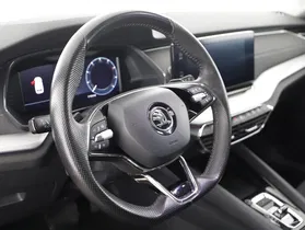 Skoda Octavia Combi 2.0 TDI DSG | Thumbnail 8 von 20