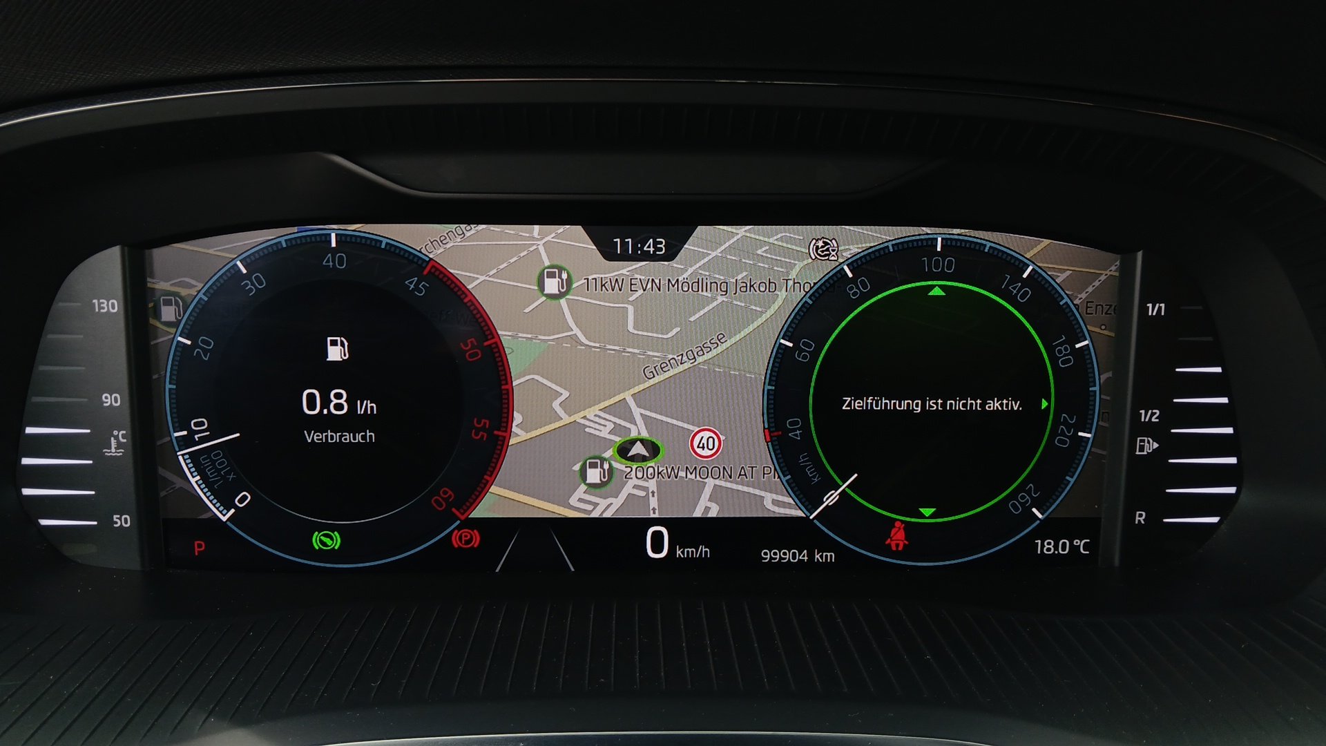 Skoda Octavia Combi 2.0 TDI DSG Style | Bild 14 von 21