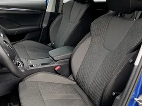 Skoda Octavia Combi 2.0 TDI DSG Style | Thumbnail 9 von 21