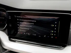 Skoda Octavia Combi 2.0 TDI DSG Style | Thumbnail 18 von 21
