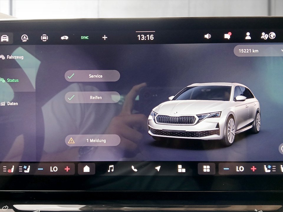 Skoda Octavia Combi 2.0 TDI W Selection | Bild 10 von 27