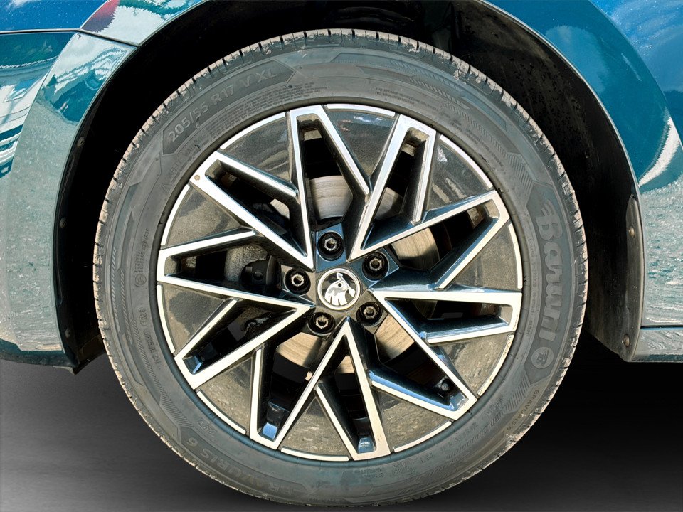 Skoda Octavia Combi 2.0 TDI Ambition | Bild 6 von 21