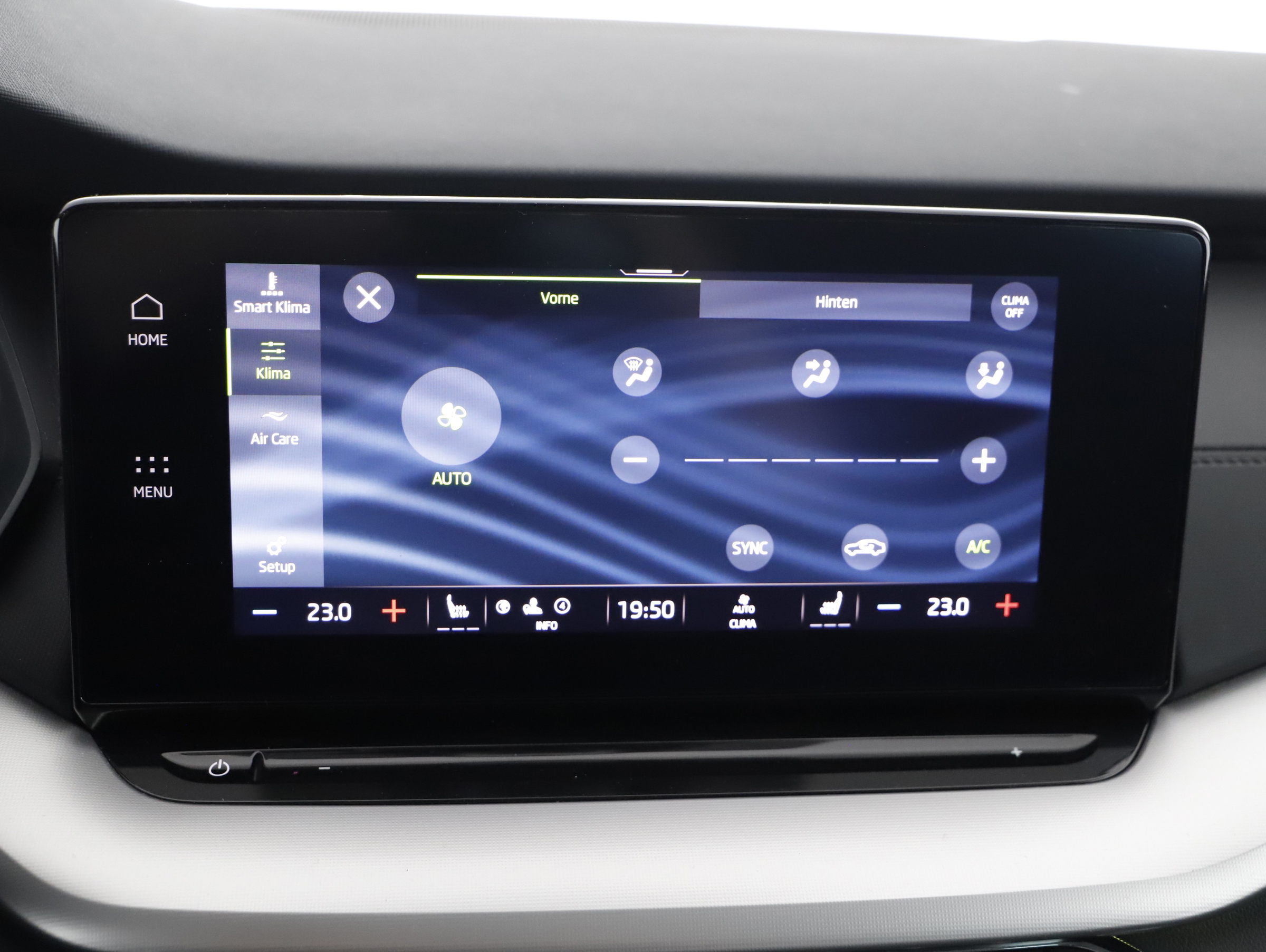 Skoda Octavia Combi 2.0 TDI Ambition | Bild 10 von 21