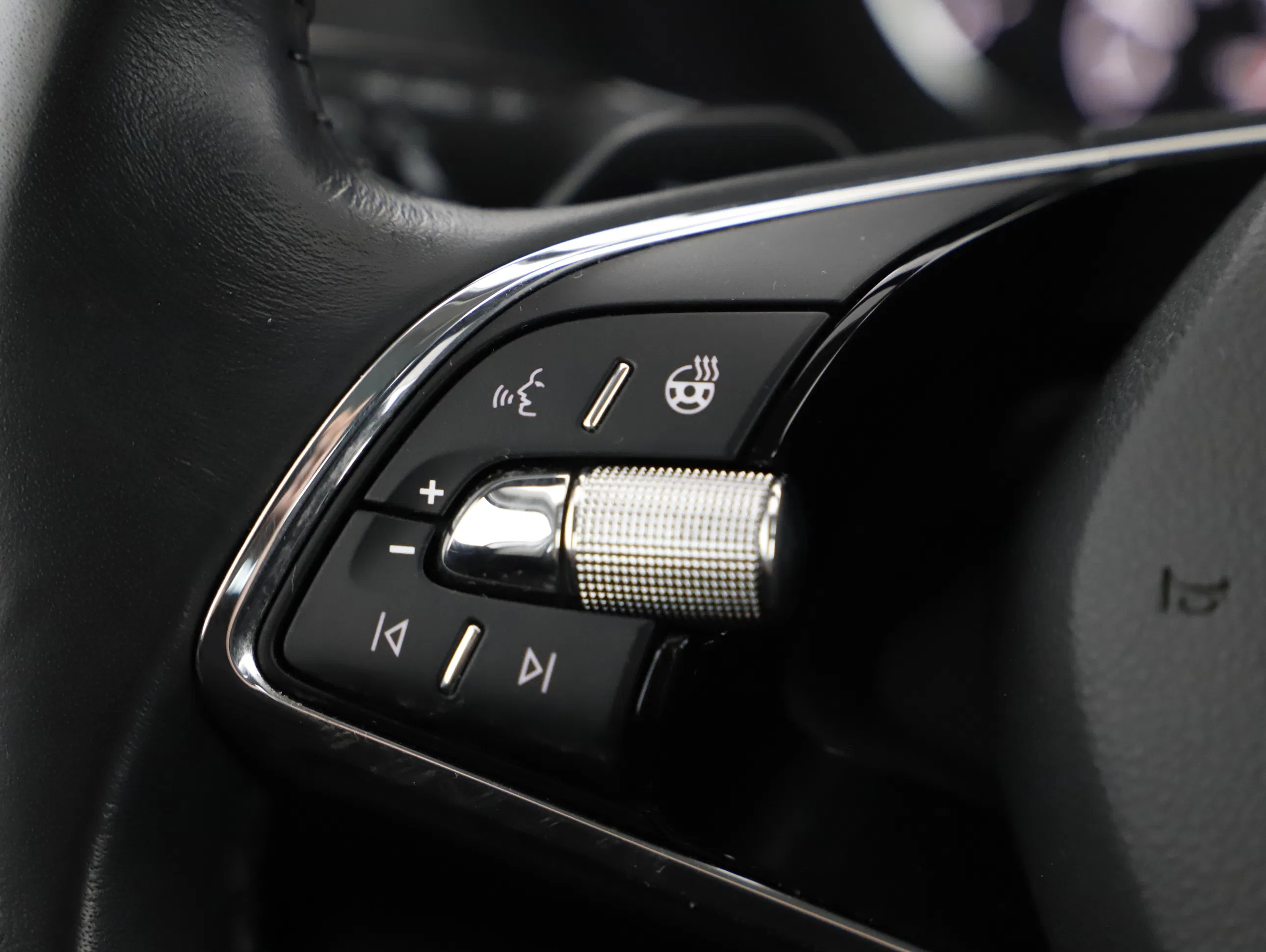 Skoda Octavia Combi 2.0 TDI Ambition | Bild 18 von 24