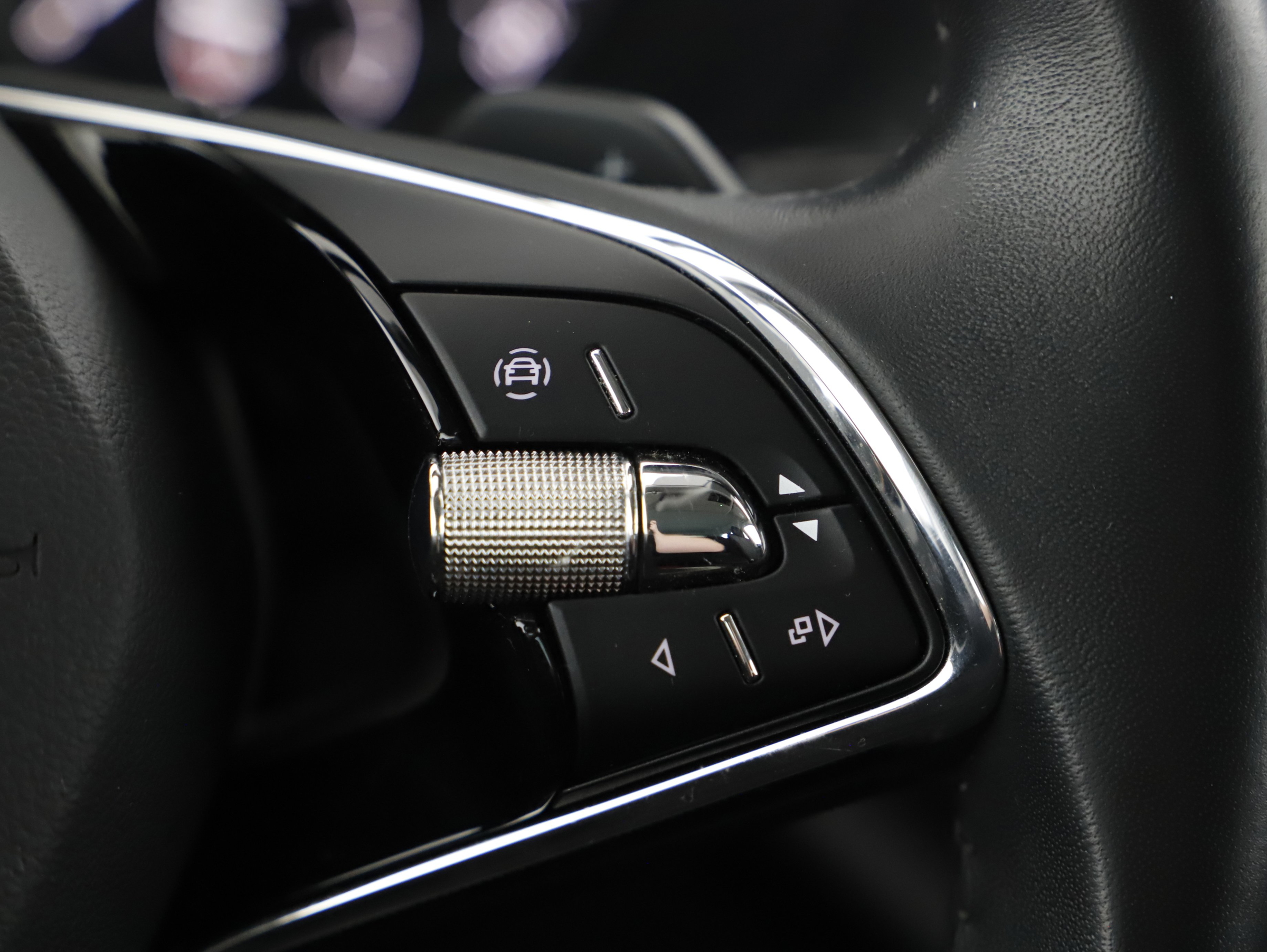 Skoda Octavia Combi 2.0 TDI Ambition | Bild 12 von 21