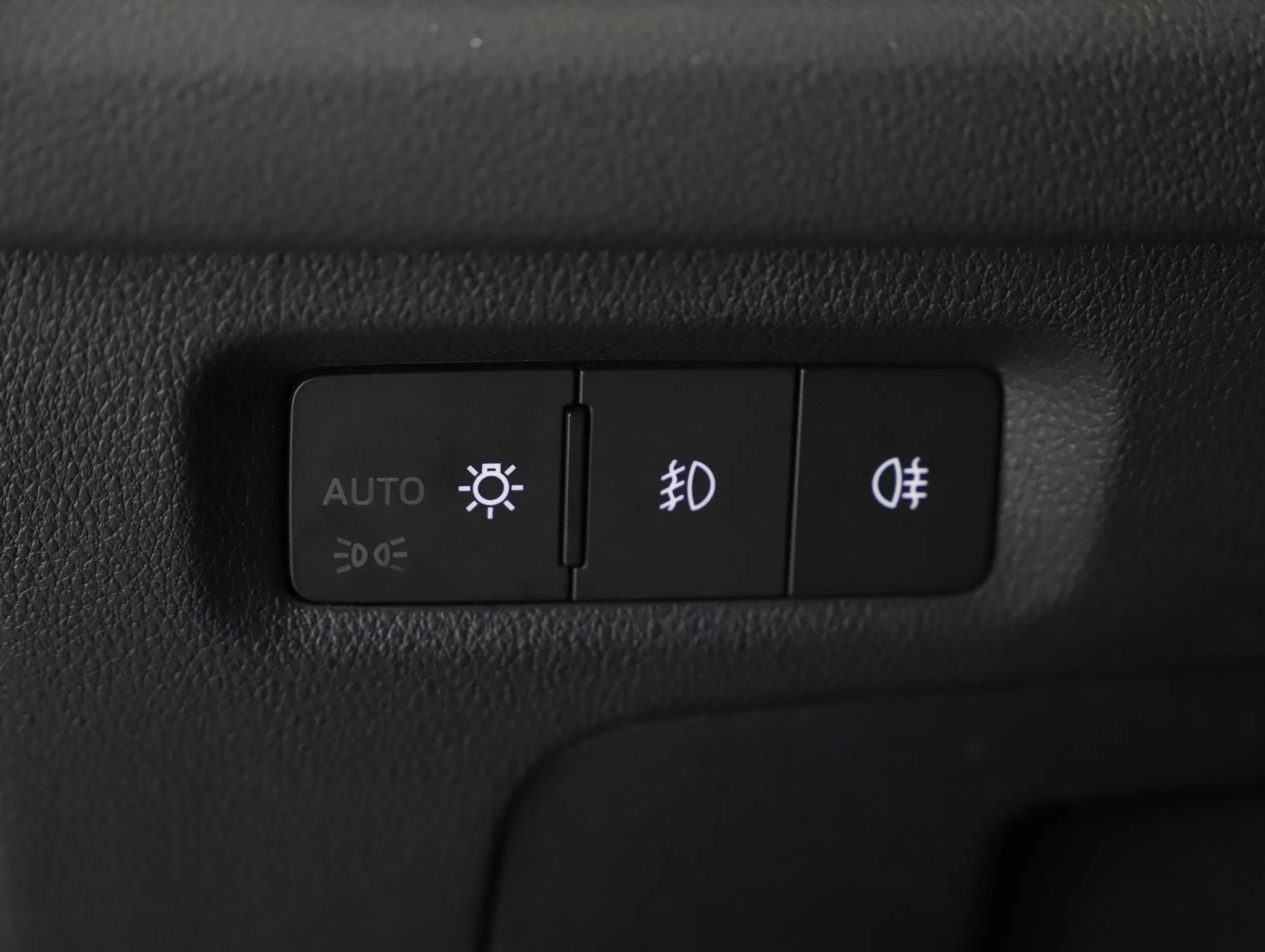 Skoda Octavia Combi 2.0 TDI Ambition | Bild 20 von 24