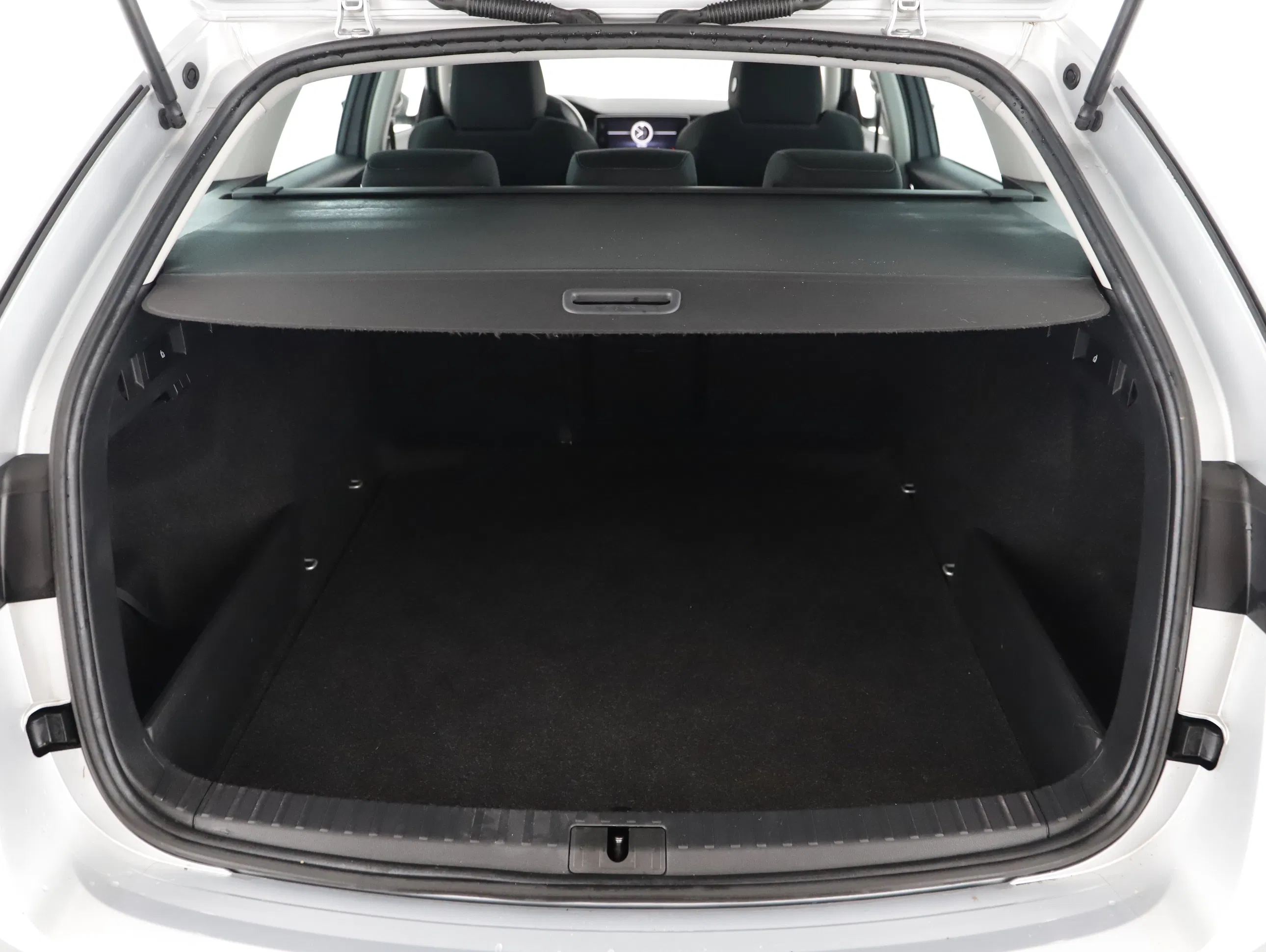 Skoda Octavia Combi 2.0 TDI Ambition | Bild 23 von 24