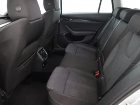 Skoda Octavia Combi 2.0 TDI Ambition | Thumbnail 9 von 24