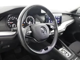 Skoda Octavia Combi 2.0 TDI Ambition | Thumbnail 11 von 24