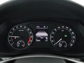 Skoda Octavia Combi 2.0 TDI Ambition | Thumbnail 13 von 24