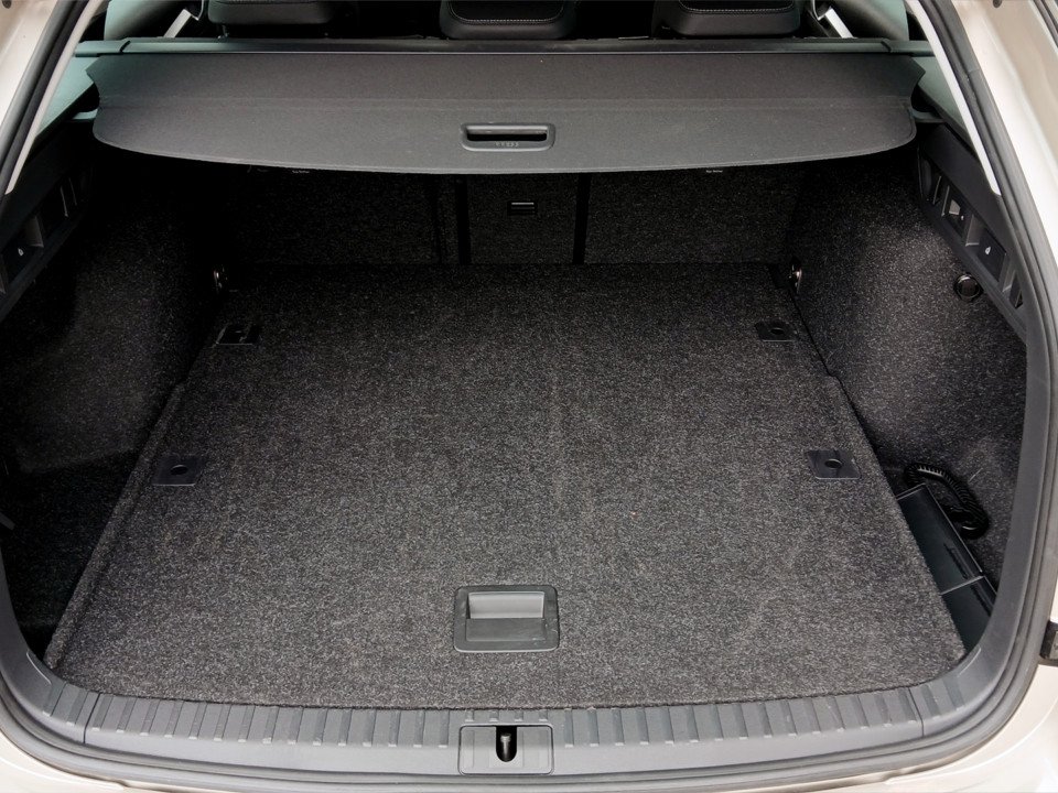 Skoda Octavia Combi 2.0 TDI W Selection | Bild 23 von 25