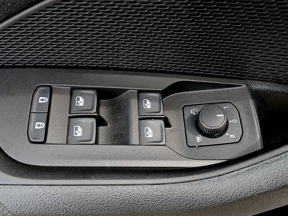 Skoda Octavia Combi 2.0 TDI W Selection | Bild 7 von 25