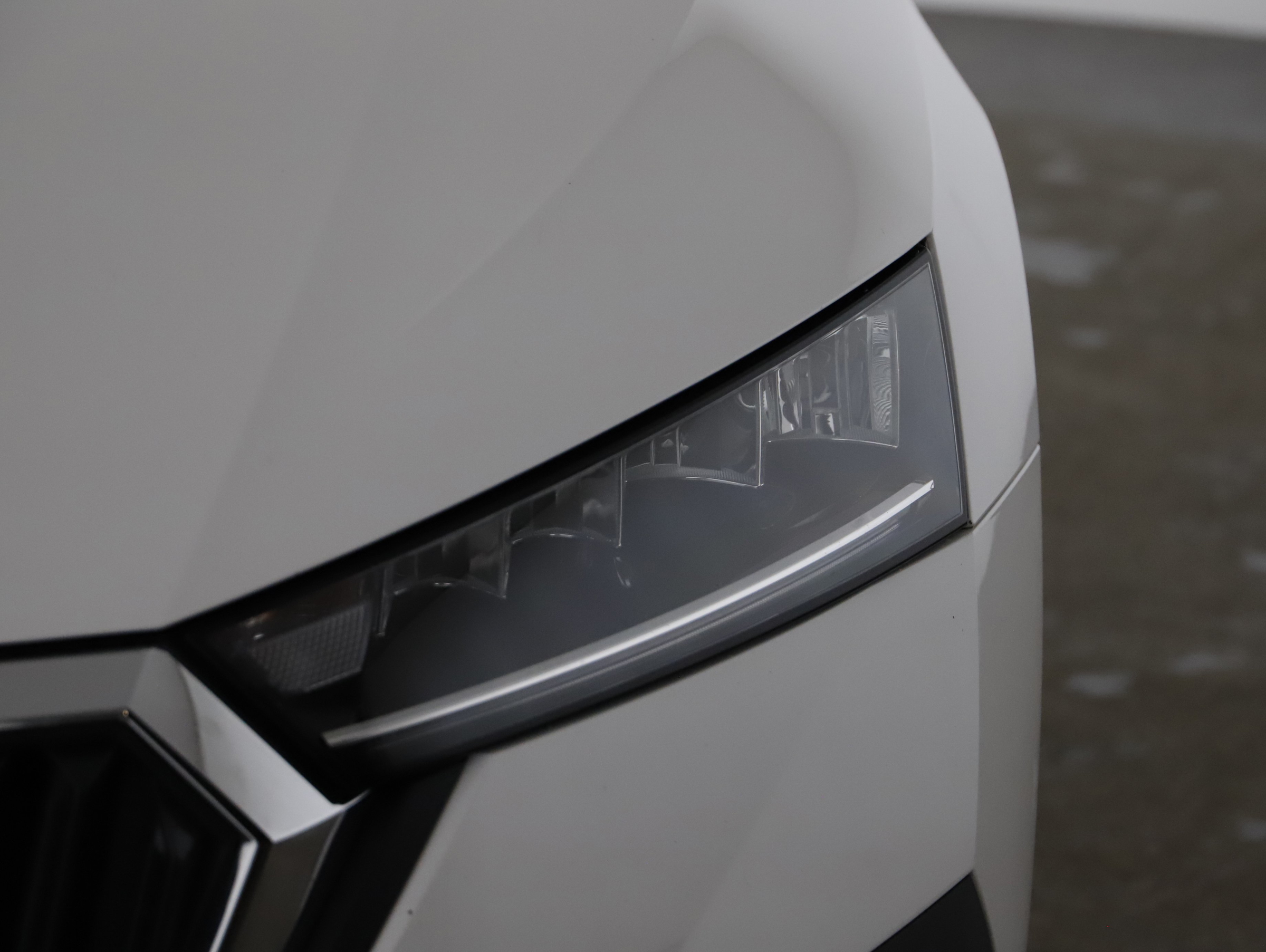 Skoda Octavia Combi 2.0 TDI Ambition | Bild 8 von 24