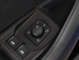 Skoda Octavia Combi 2.0 TDI Ambition | Thumbnail 6 von 21