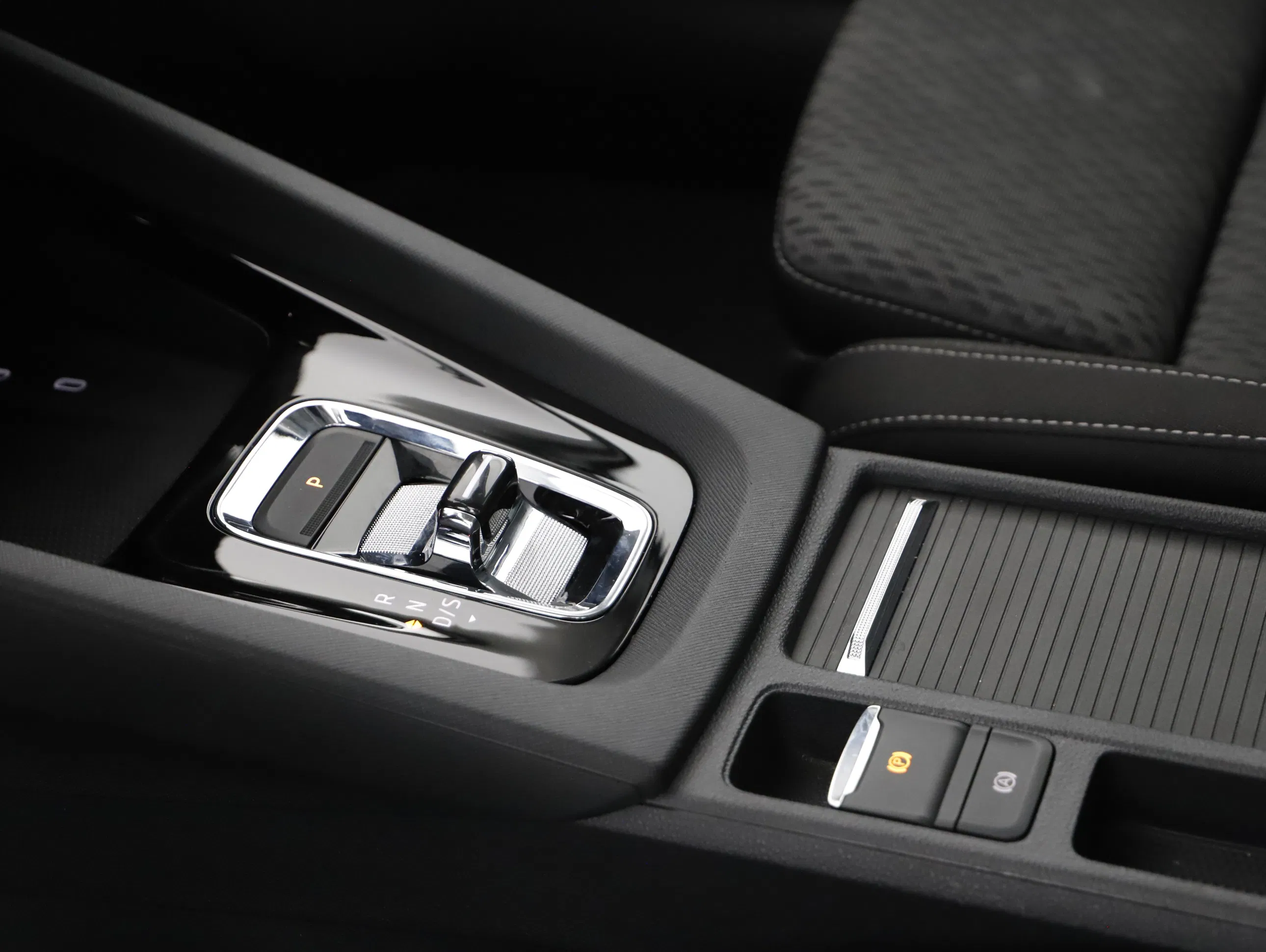 Skoda Octavia Combi 2.0 TDI Amb. DSG | Bild 6 von 25
