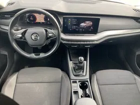 Skoda OCTAVIA Combi Ambition TDI | Thumbnail 11 von 31