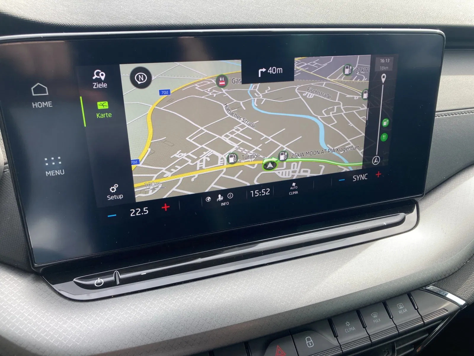 Skoda OCTAVIA Combi Ambition TDI | Bild 12 von 31