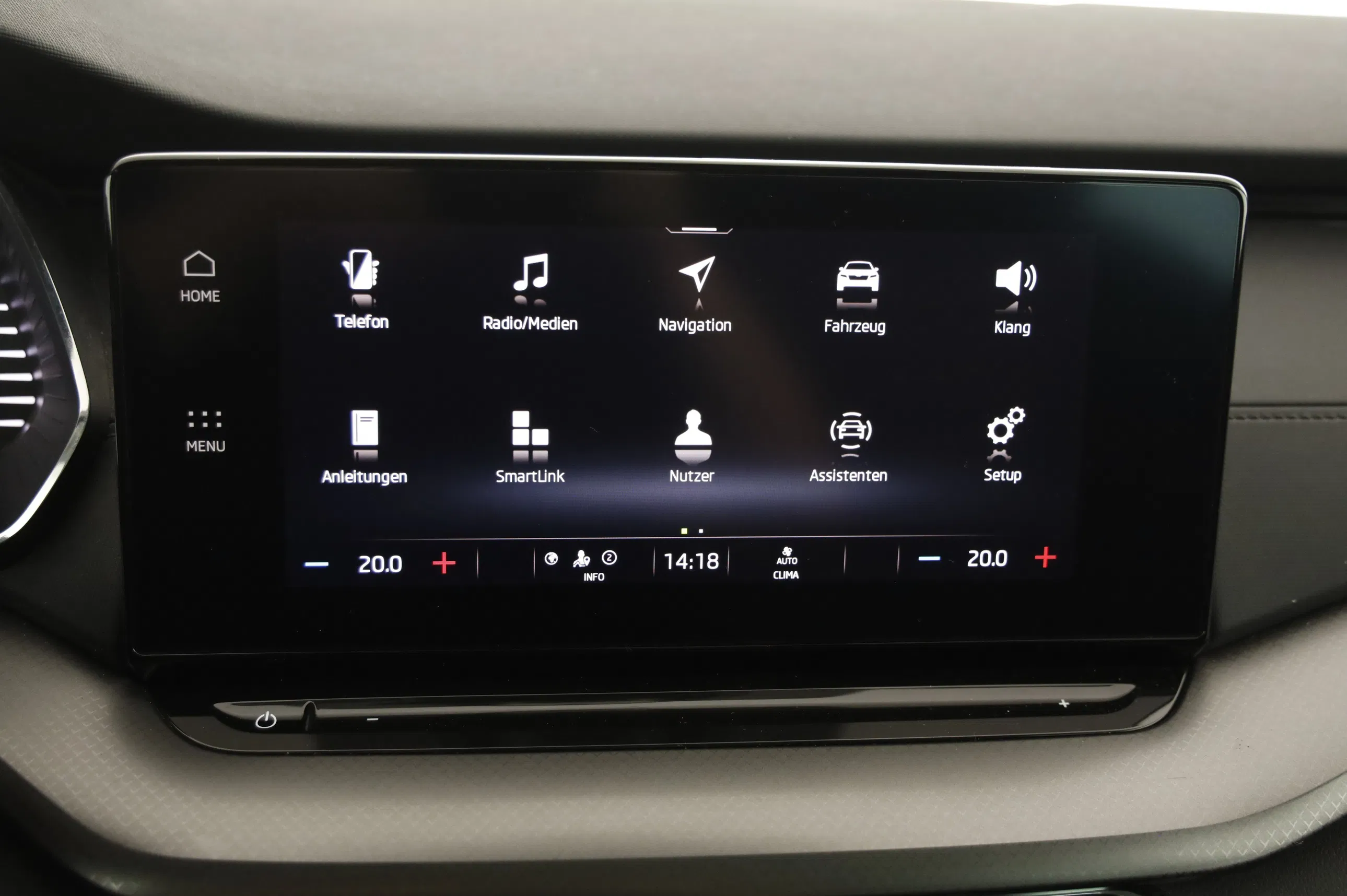 Skoda OCTAVIA Combi Ambition TDI | Bild 25 von 31