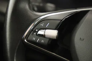 Skoda OCTAVIA Combi Ambition TDI | Thumbnail 29 von 31