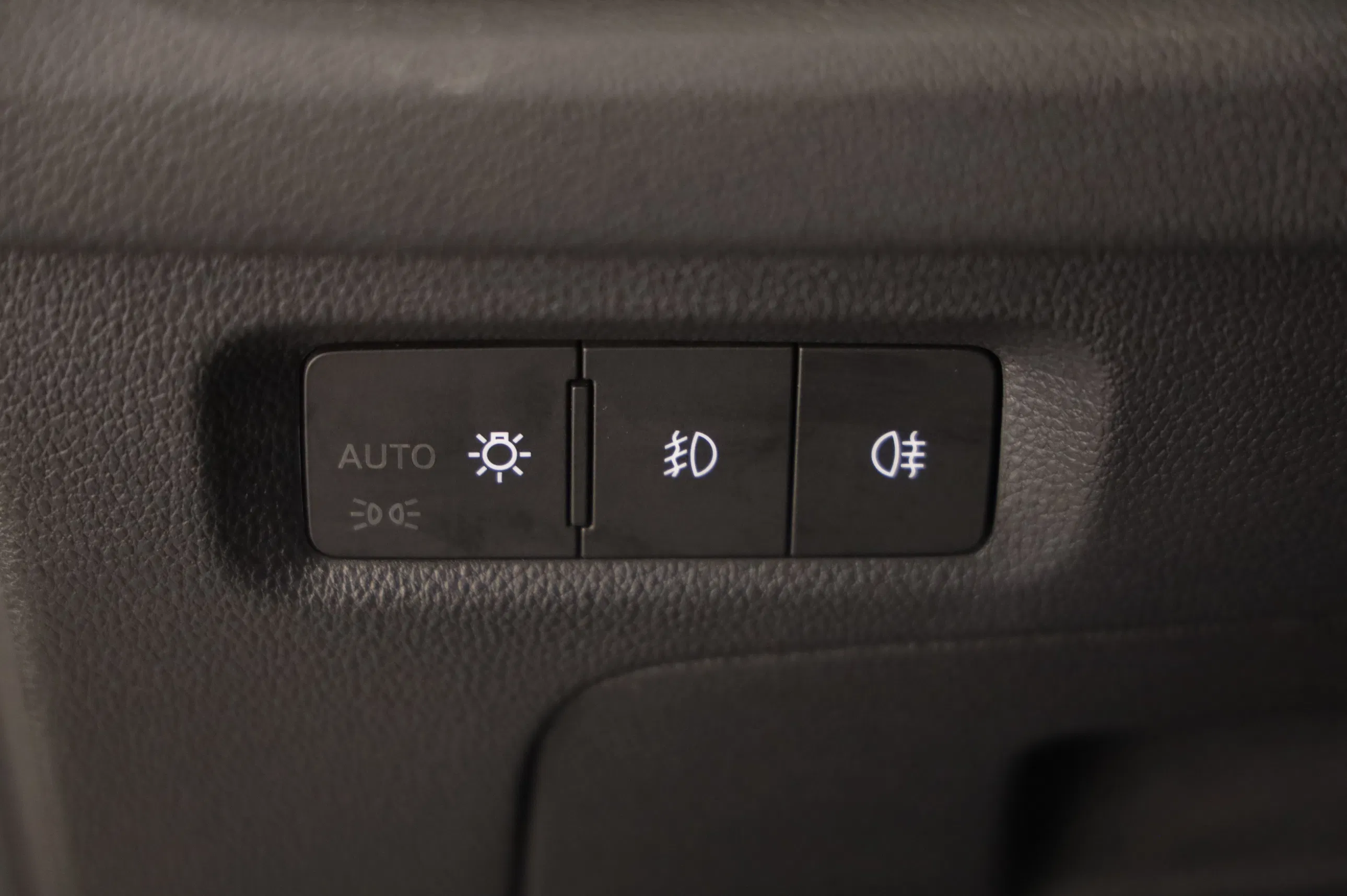 Skoda OCTAVIA Combi Ambition TDI | Bild 30 von 31