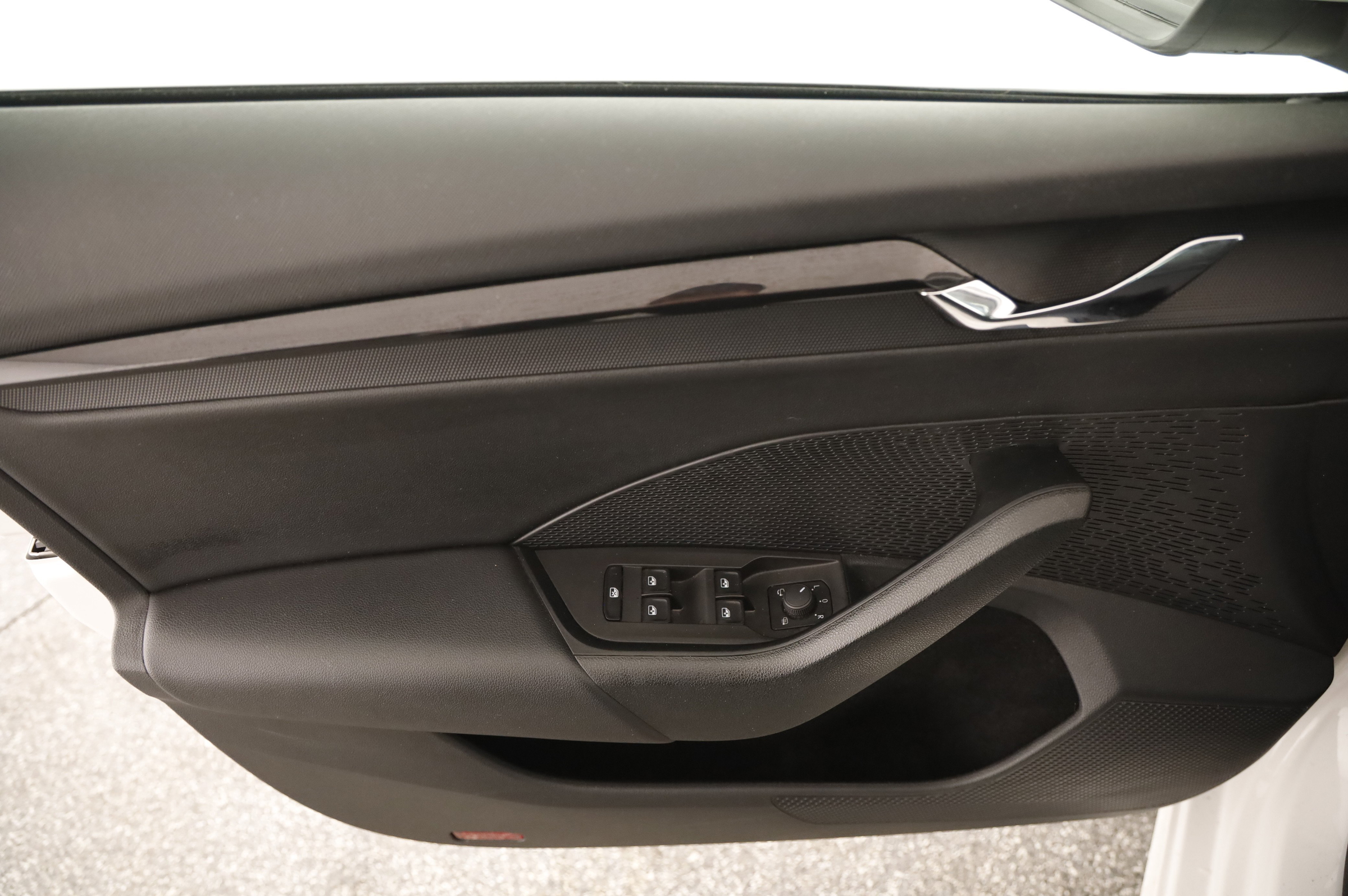 Skoda OCTAVIA Combi Ambition TDI | Bild 31 von 31