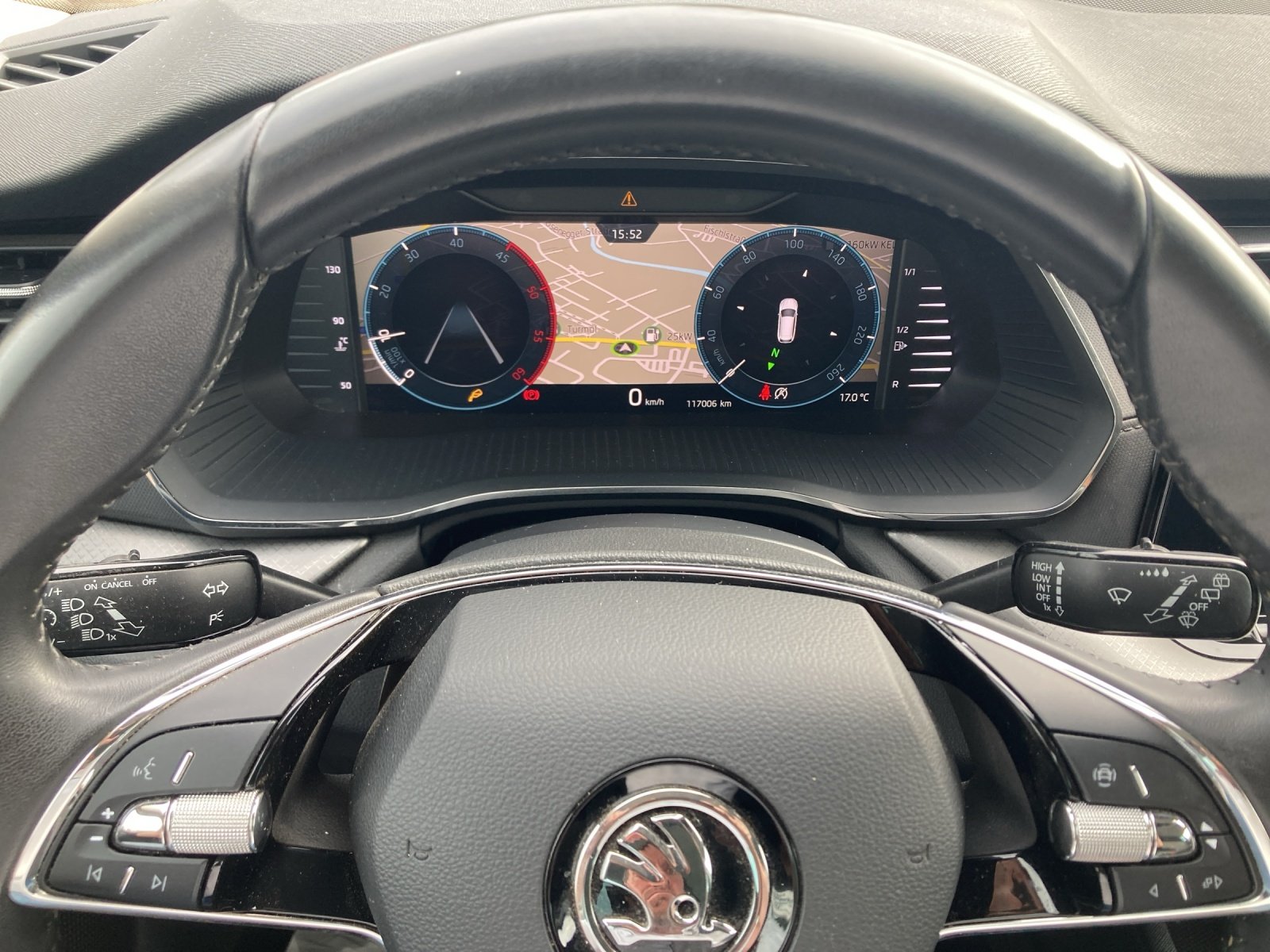 Skoda OCTAVIA Combi Ambition TDI | Bild 9 von 31