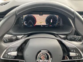 Skoda OCTAVIA Combi Ambition TDI | Thumbnail 9 von 31