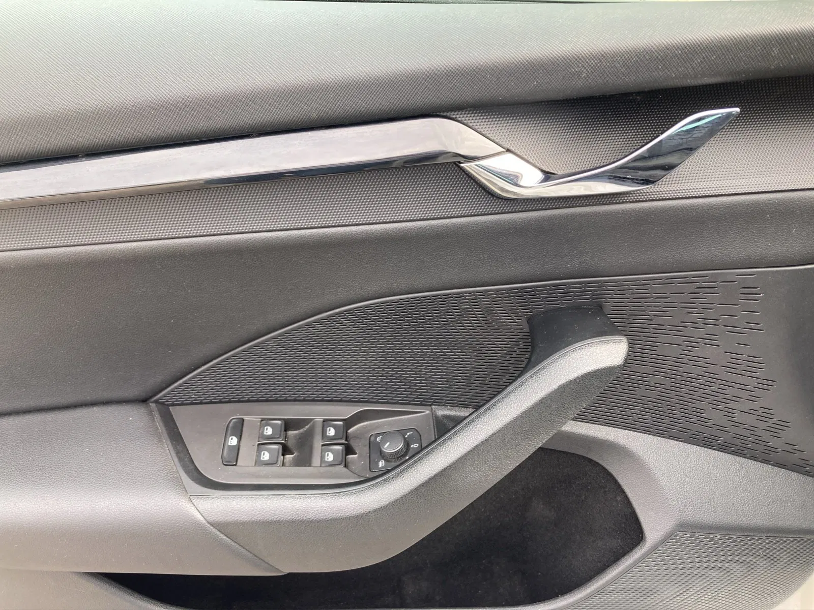 Skoda OCTAVIA Combi Ambition TDI | Bild 10 von 31