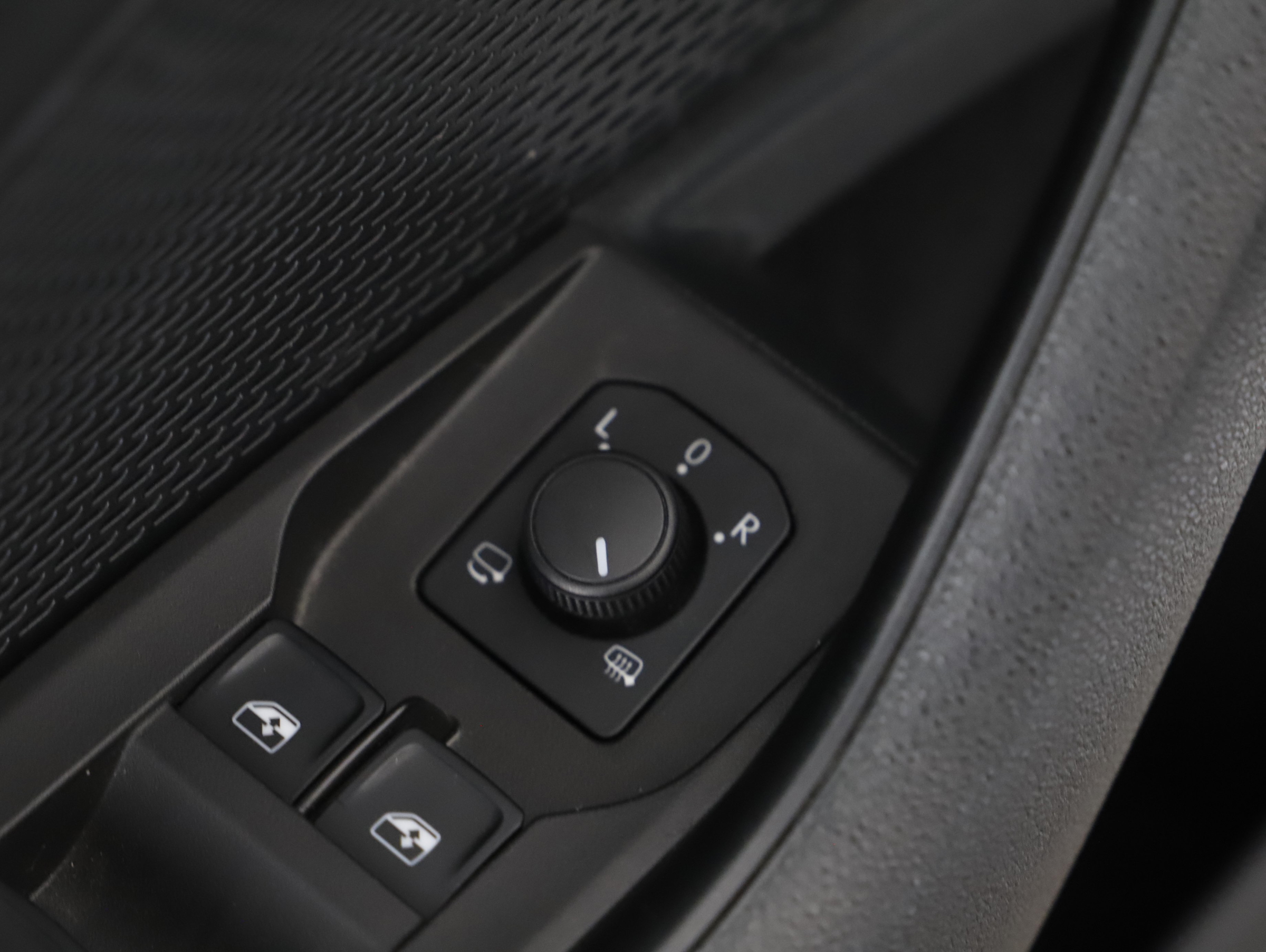 Skoda OCTAVIA Combi Ambition TDI DSG | Bild 15 von 21