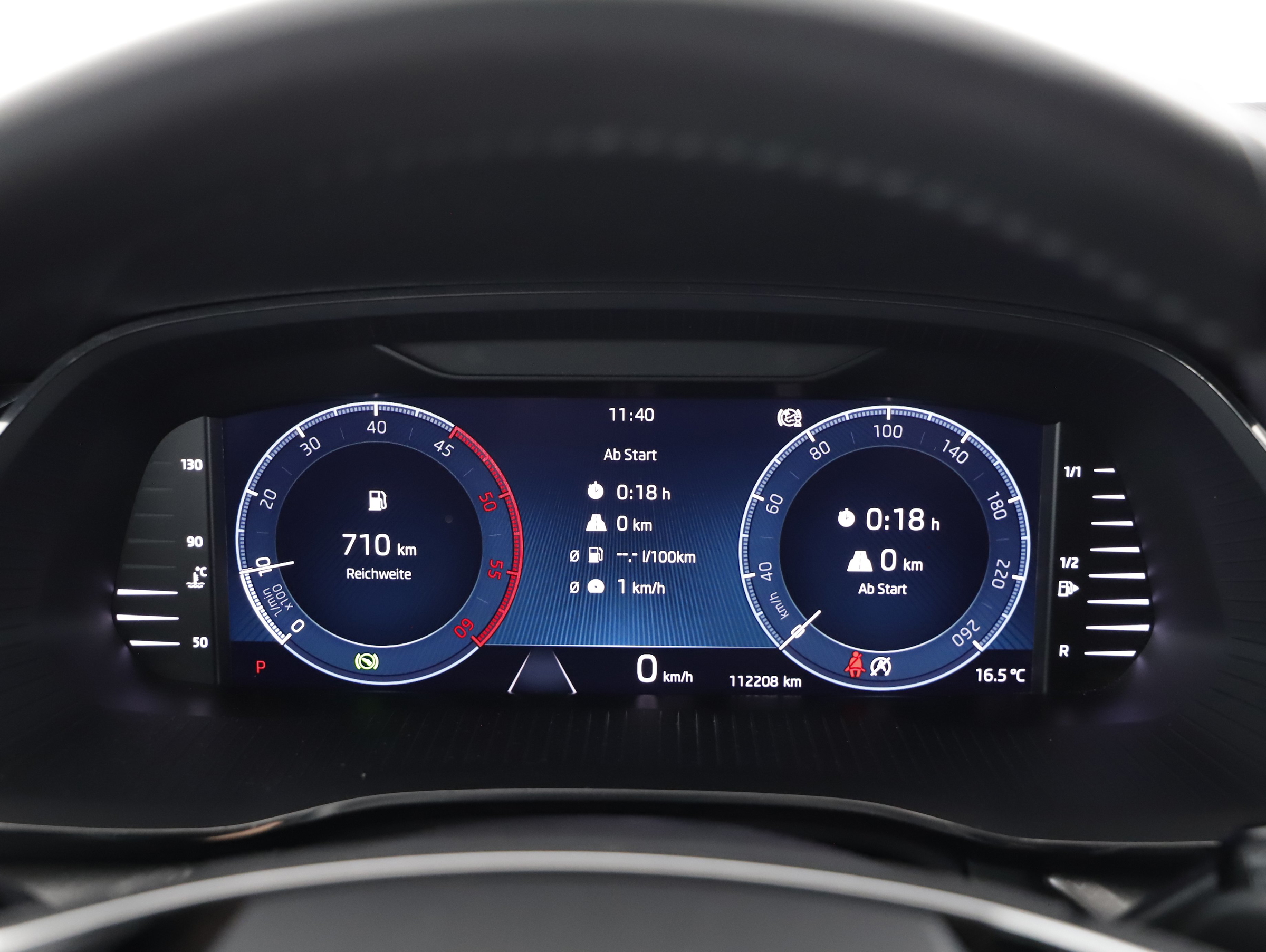 Skoda OCTAVIA Combi Ambition TDI DSG | Bild 6 von 21