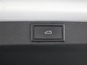 Skoda Octavia Combi 2.0 TDI Style | Thumbnail 20 von 23