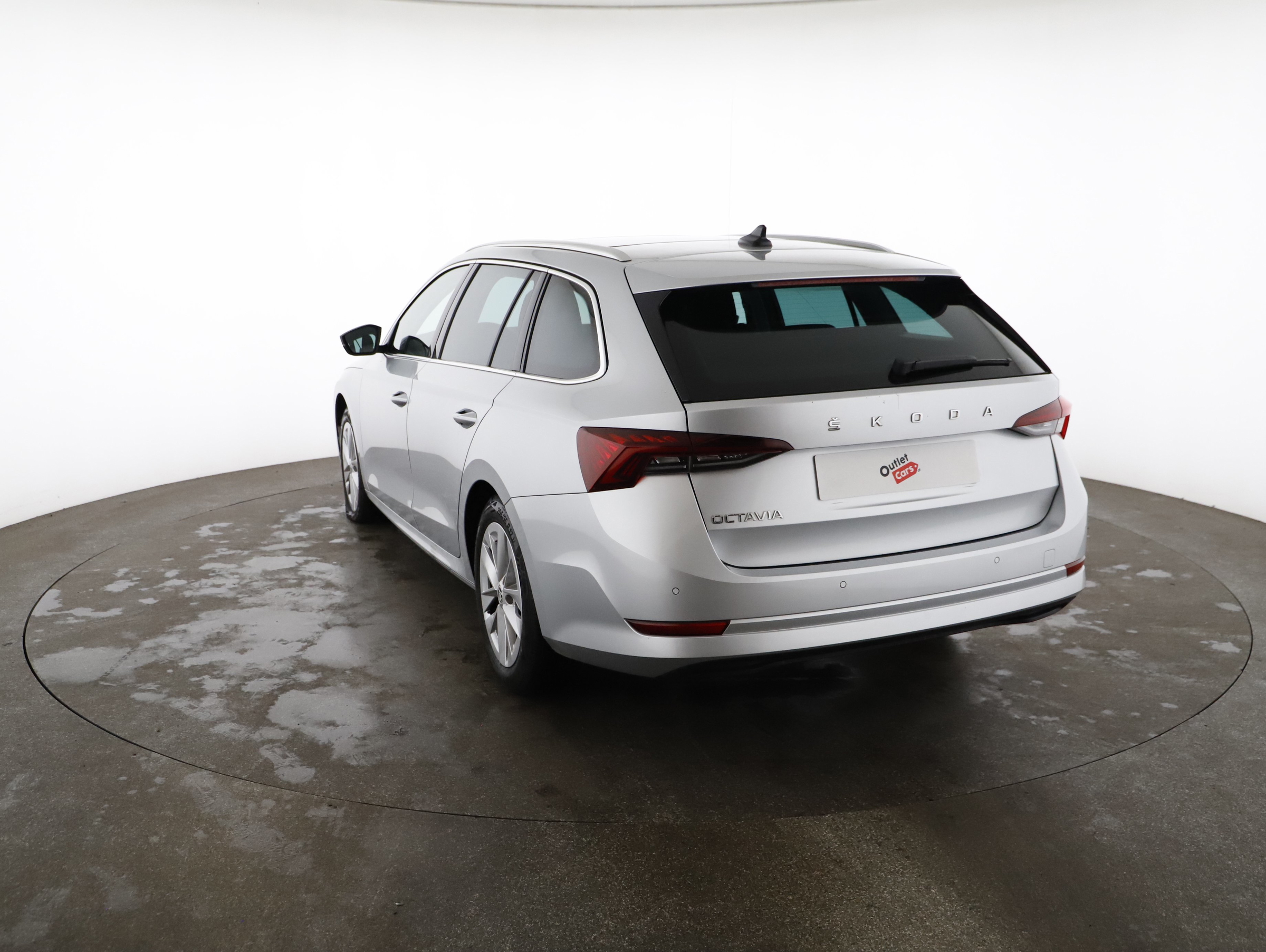 Skoda Octavia Combi 2.0 TDI Style | Bild 2 von 23