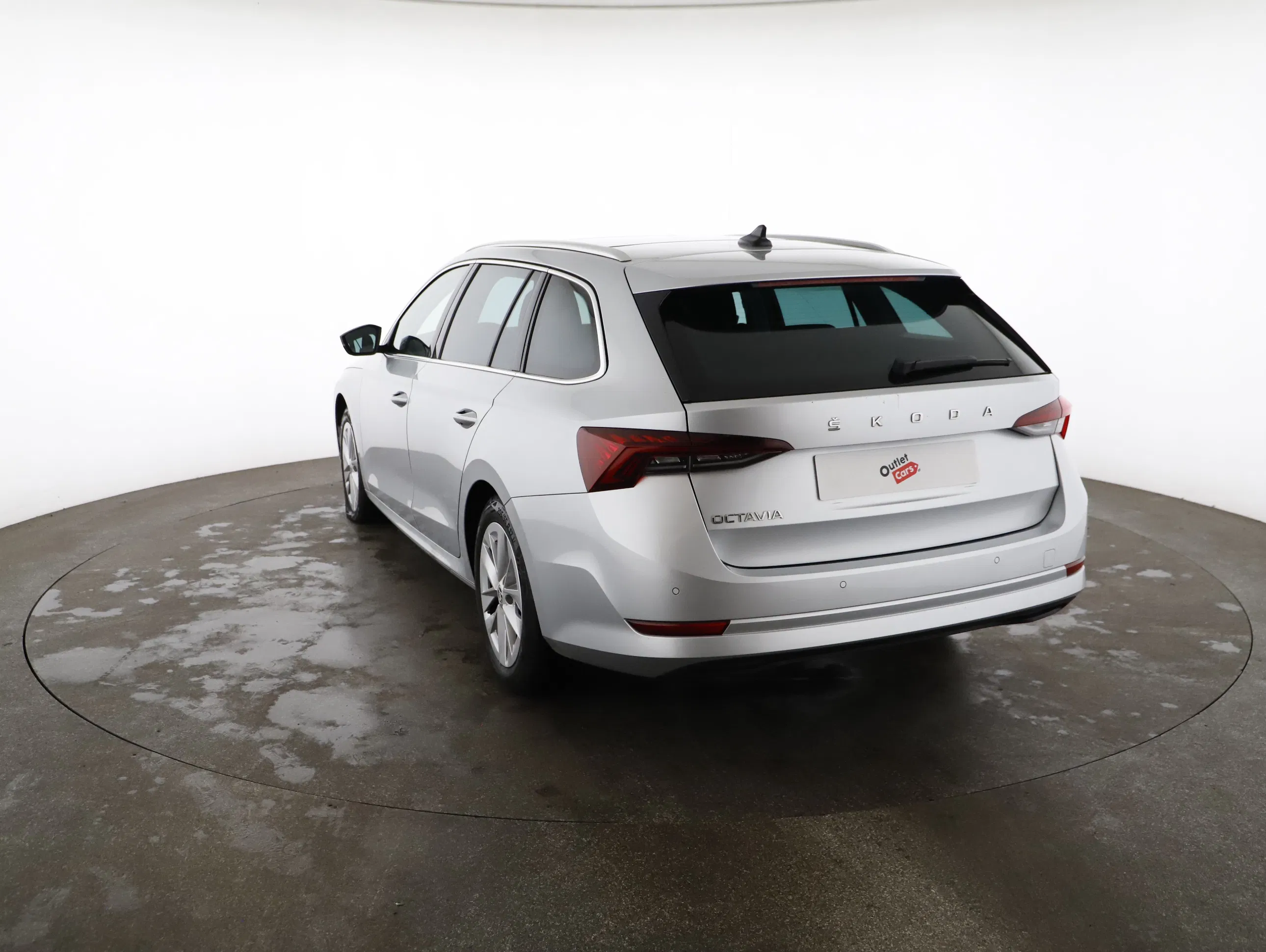 Skoda Octavia Combi 2.0 TDI Style | Bild 2 von 23