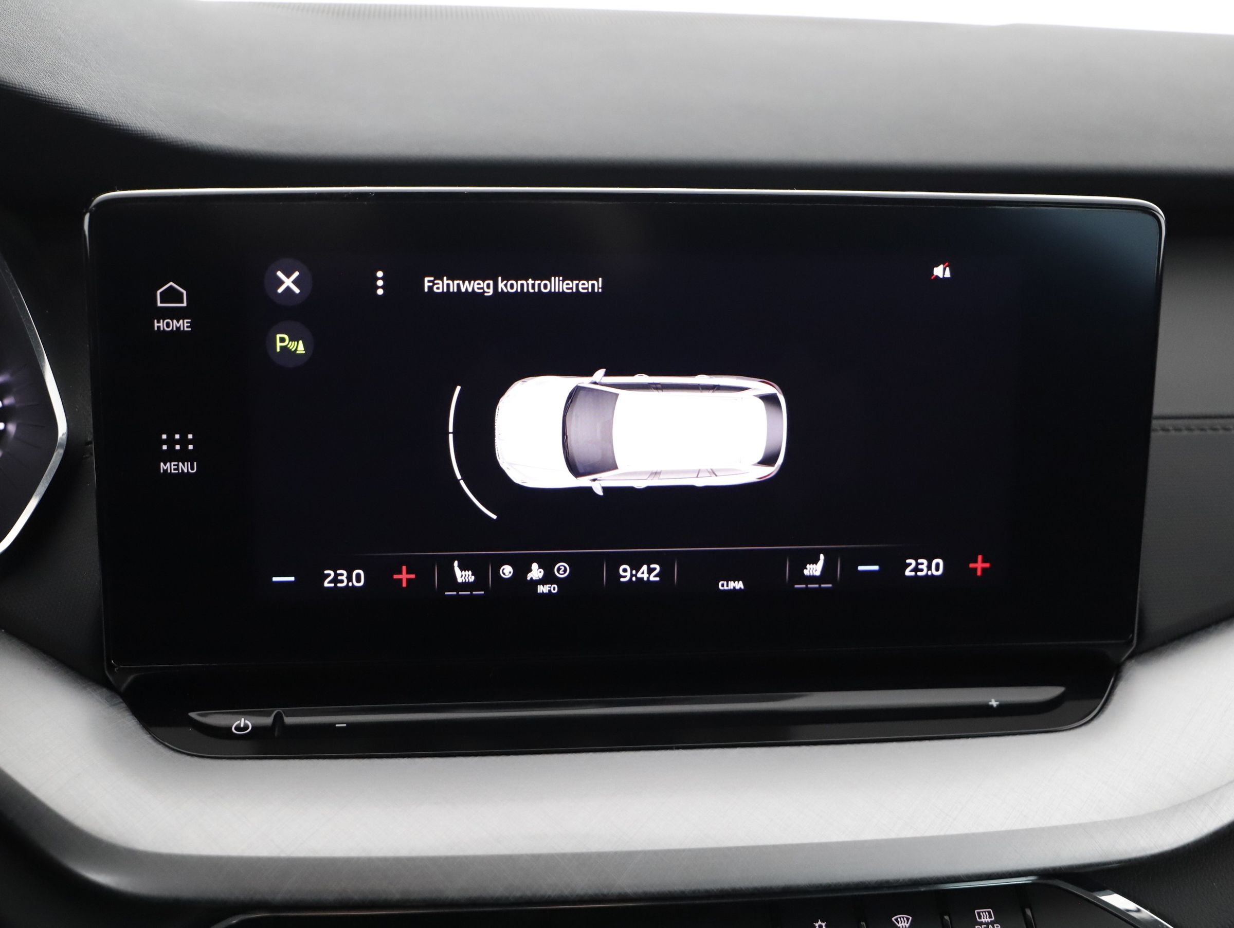 Skoda Octavia Combi 2.0 TDI Ambition | Bild 10 von 24