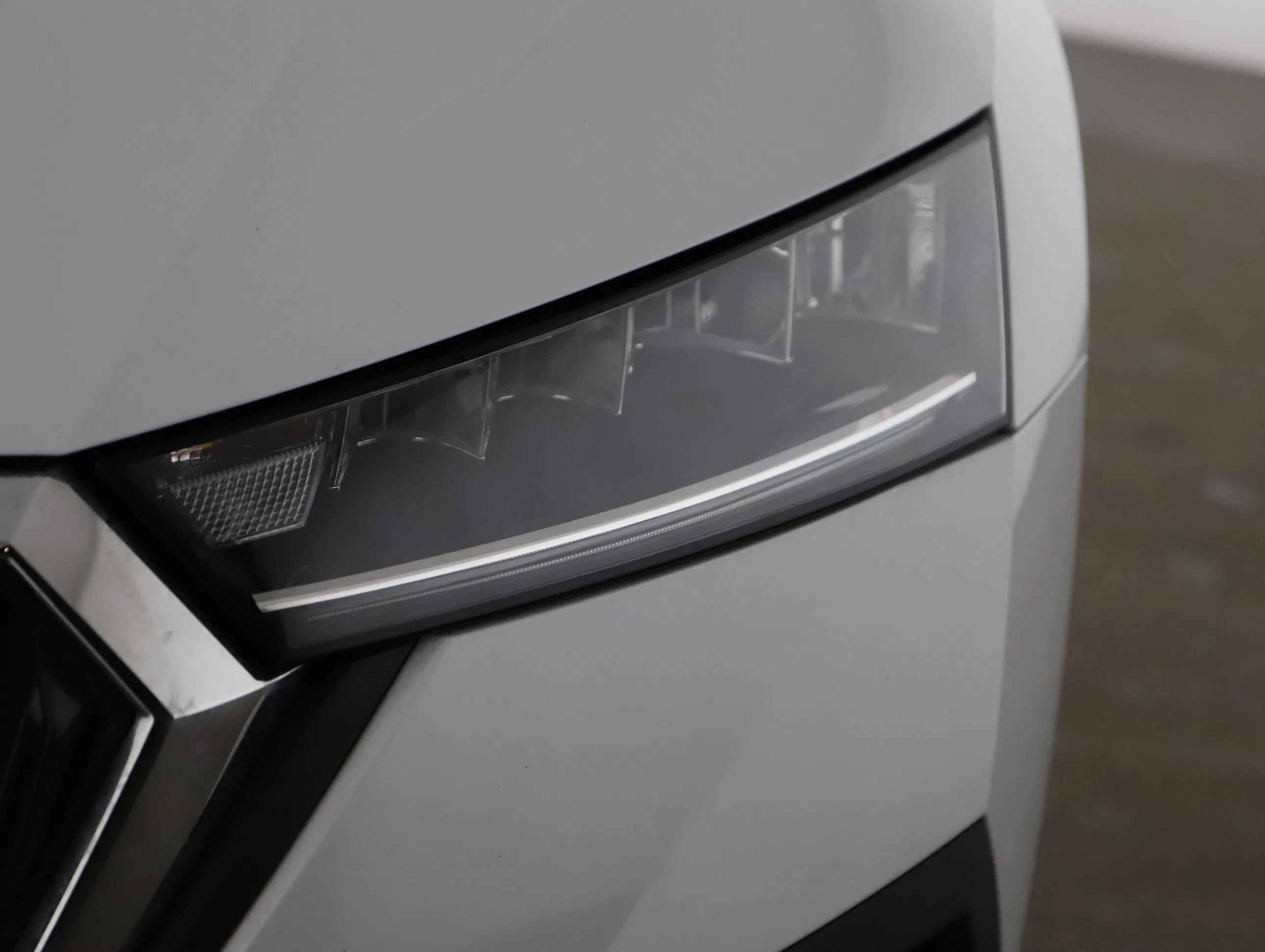 Skoda Octavia Combi 2.0 TDI Ambition | Bild 22 von 24