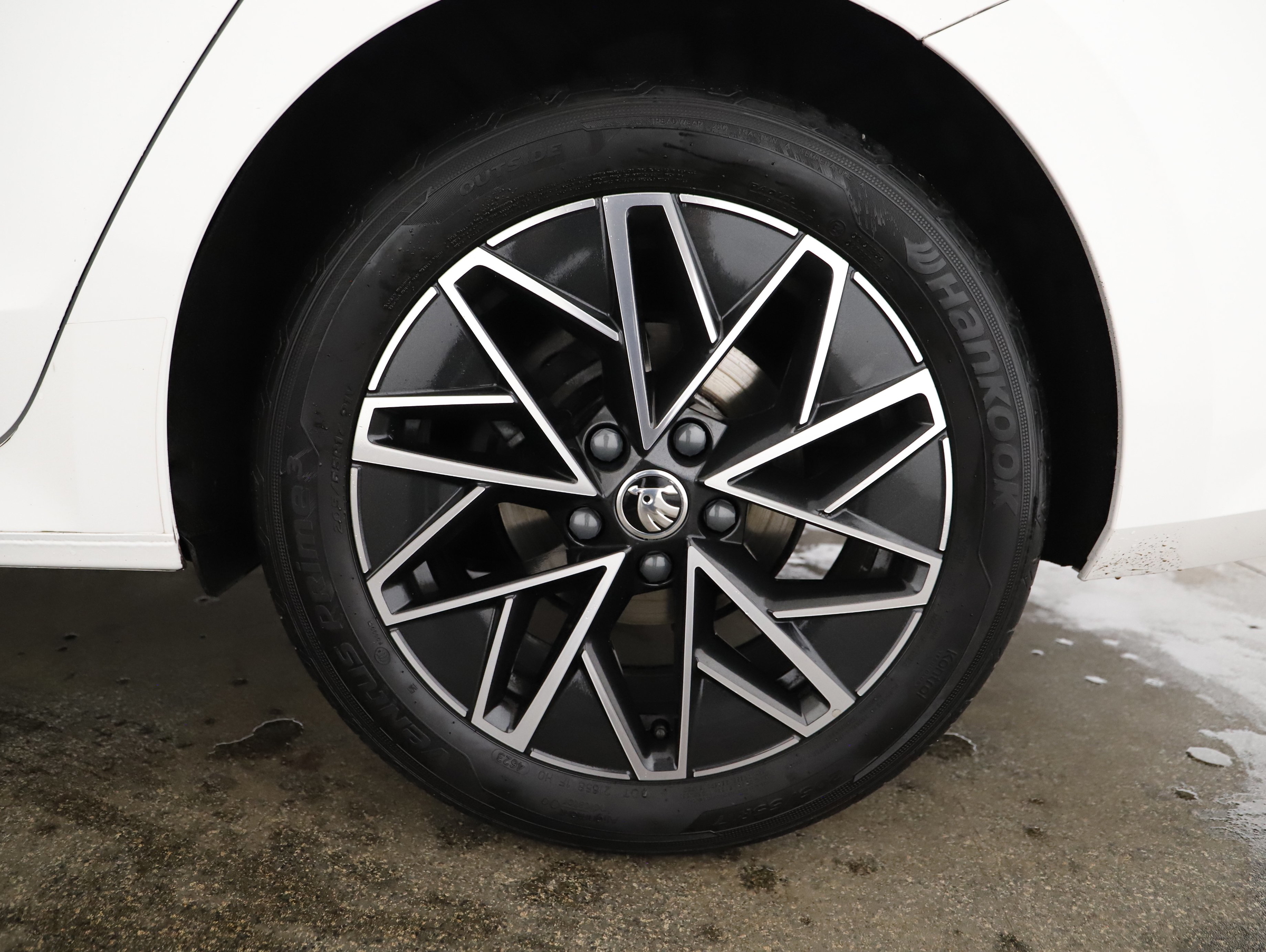 Skoda Octavia Combi 2.0 TDI Ambition | Bild 20 von 21