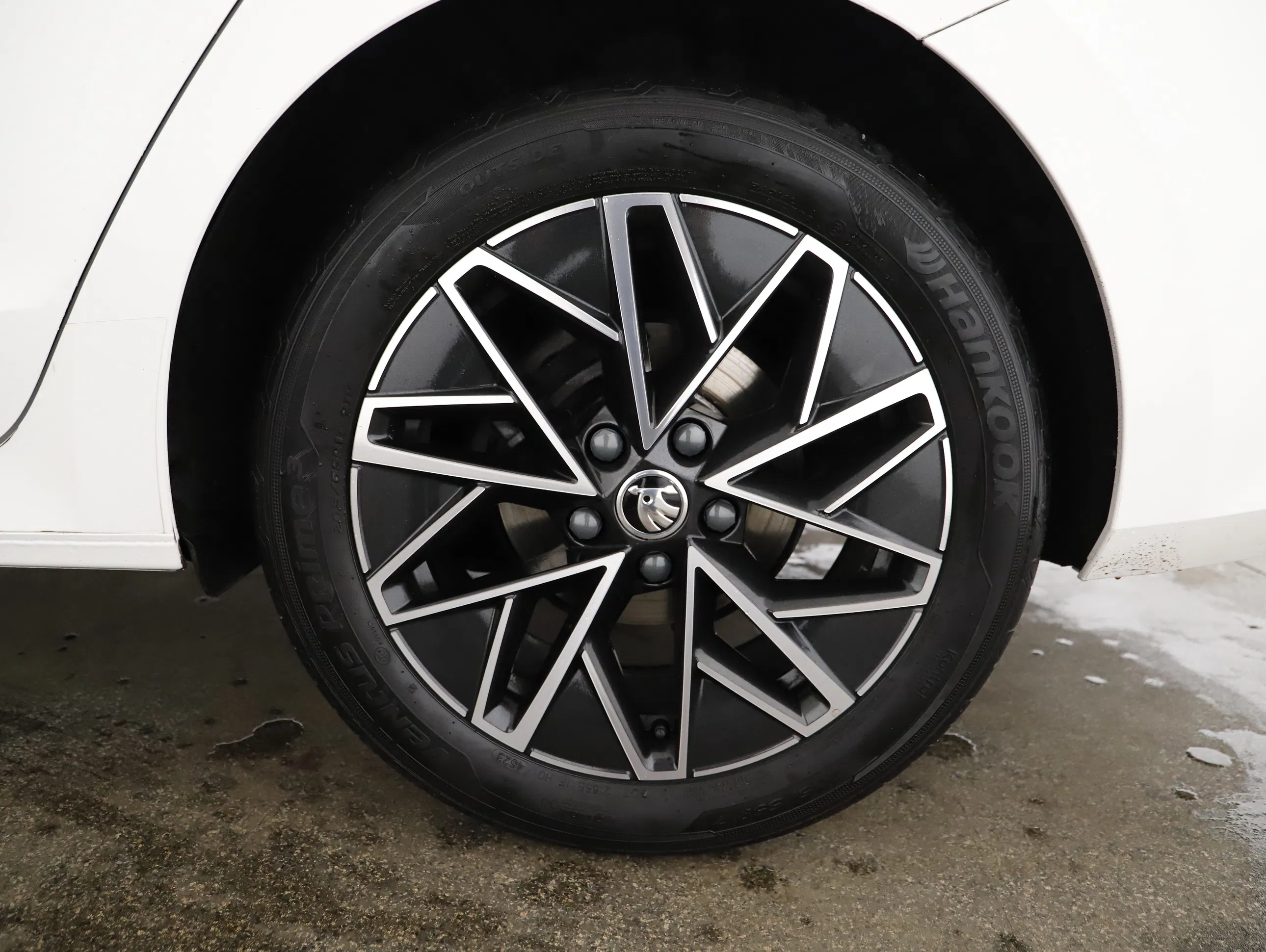 Skoda Octavia Combi 2.0 TDI Ambition | Bild 20 von 21