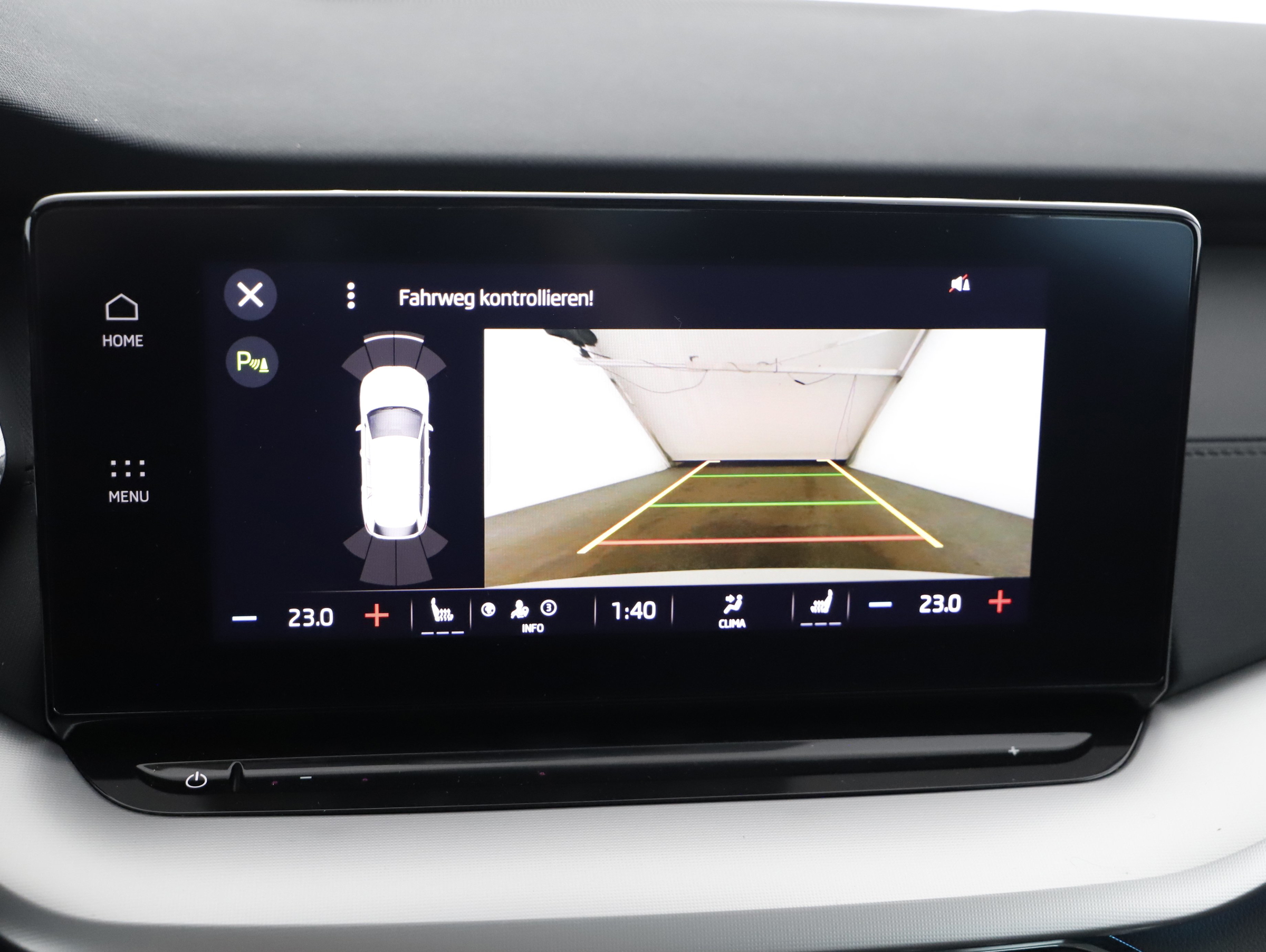 Skoda Octavia Combi 2.0 TDI Ambition | Bild 9 von 21