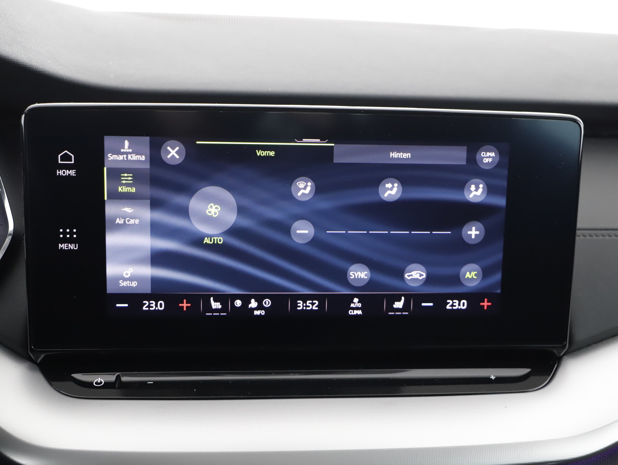 Skoda Octavia Combi 2.0 TDI Ambition | Bild 17 von 20