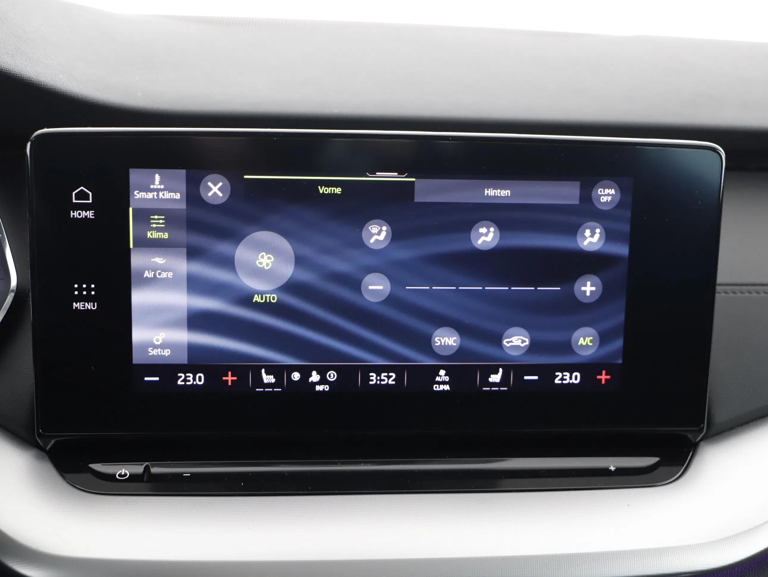 Skoda Octavia Combi 2.0 TDI Ambition | Bild 17 von 20