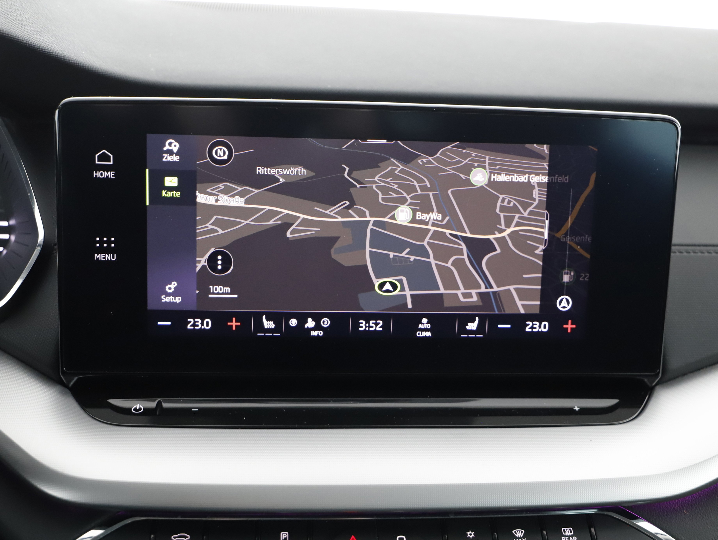 Skoda Octavia Combi 2.0 TDI Ambition | Bild 15 von 20