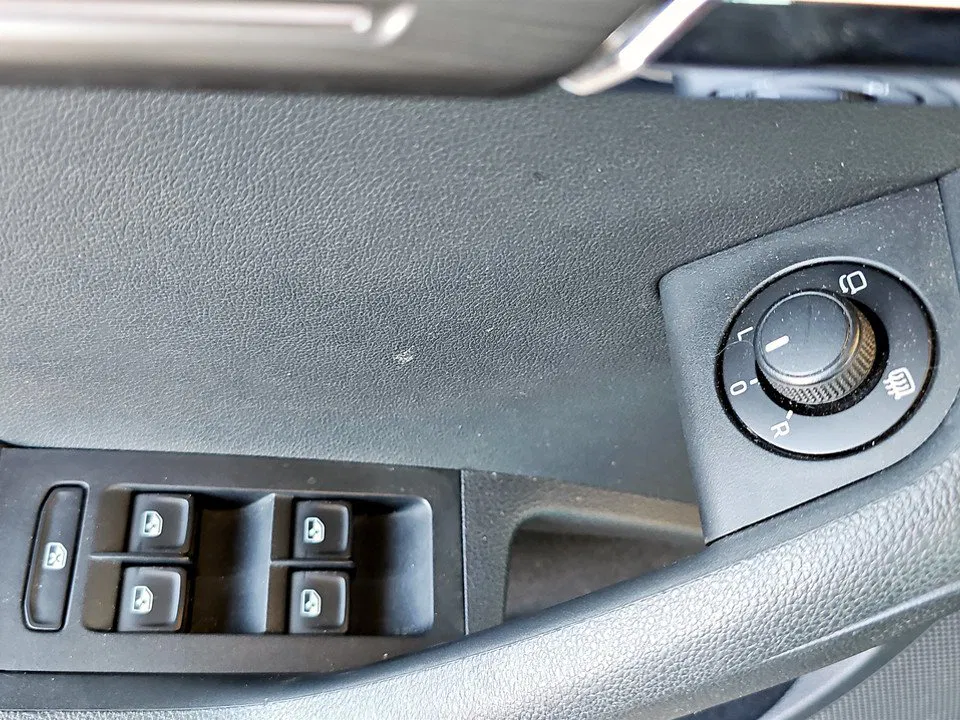 Skoda Octavia Combi 2.0 TDI DSG Style | Bild 7 von 21